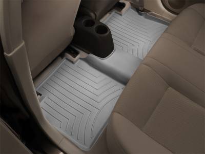 Weathertech - WeatherTech Rear FloorLiner Double Cab Grey 2016 + Toyota Tacoma Double Cab 468722 - Image 2